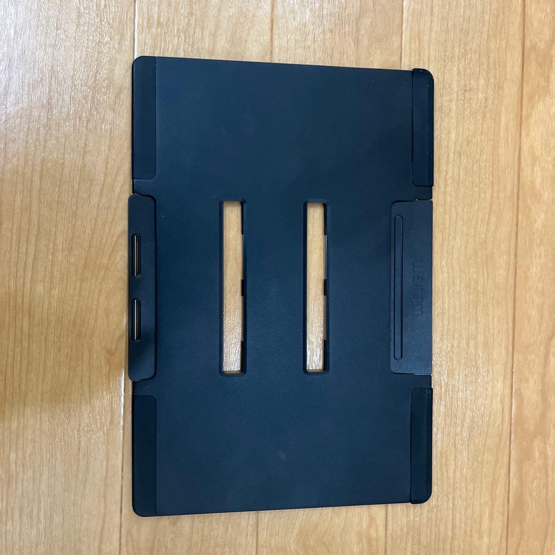 Wacom MobileStudio Pro 13（第2世代） 初期化済