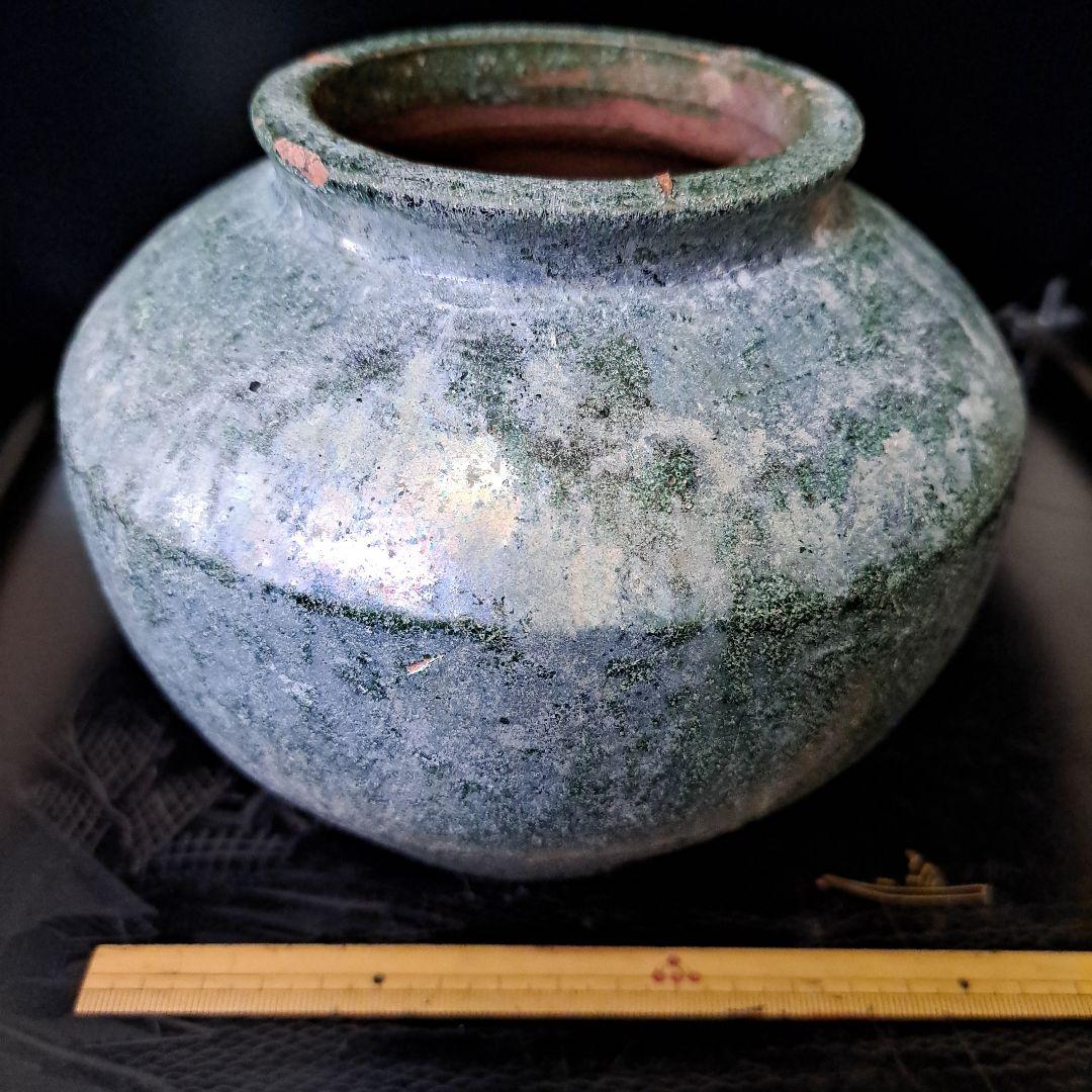 お値下げ中　　発掘品　中国古玩　後漢　一世紀頃　　銀化小壺　緑釉