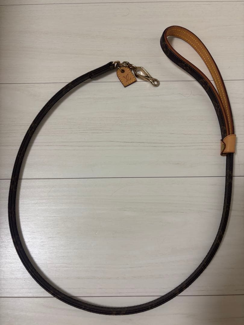 ルイヴィトン　モノグラム　首輪　犬　服　リード　レザー　美品！