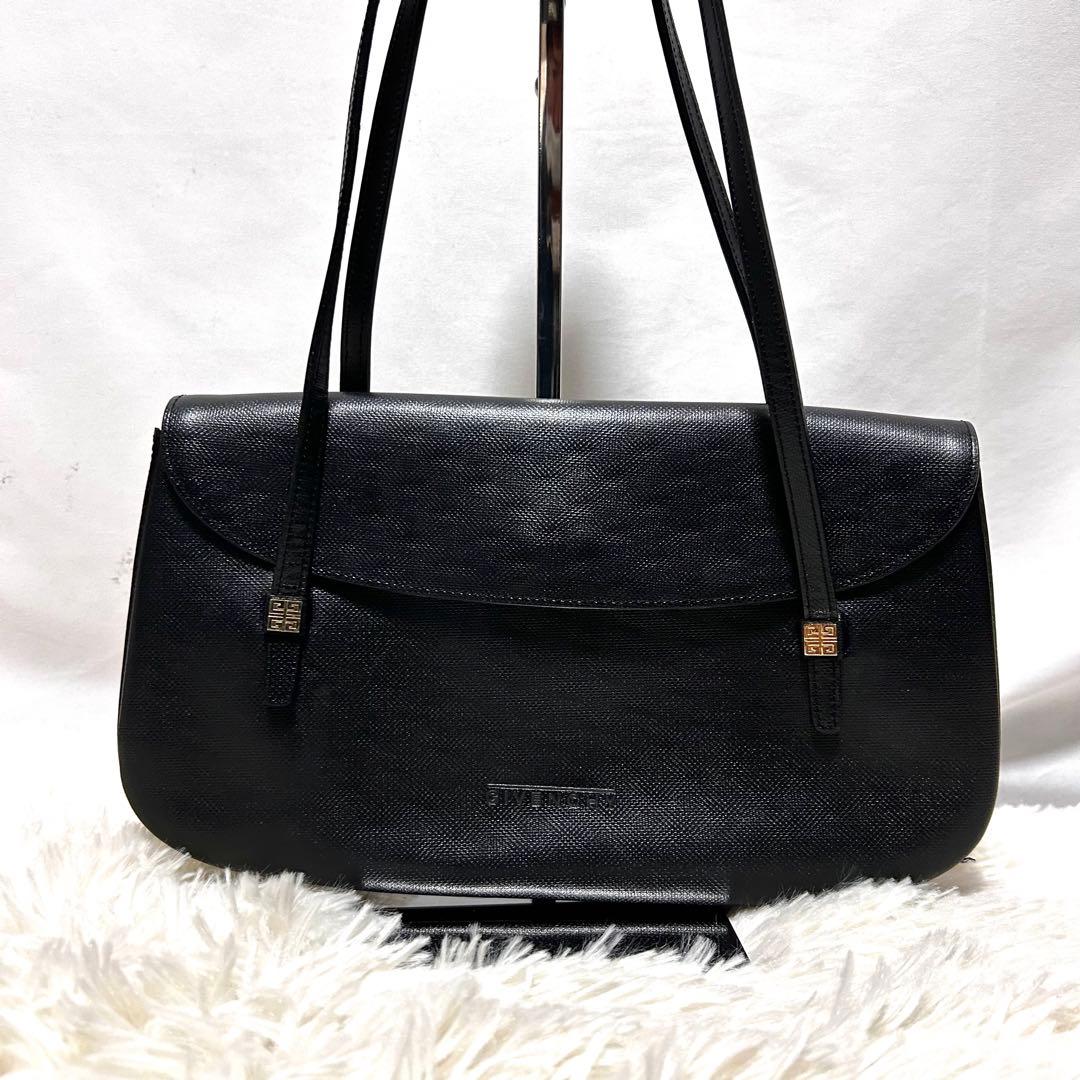 美品　GIVENCHY レザー　ハンドバッグ　4Gロゴ　肩がけ　フォーマル　黒