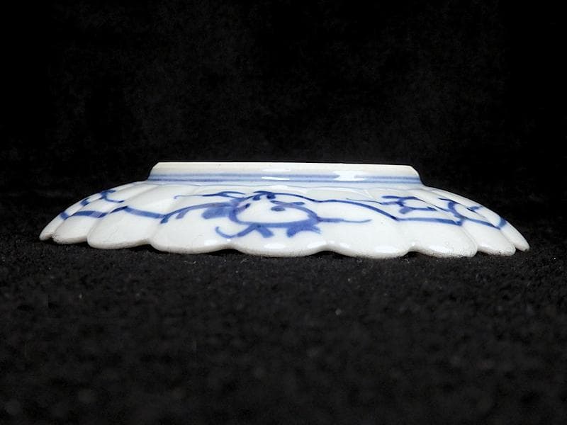 大聖寺伊万里　金襴手　輪花形　紋章の図　５寸皿　D174AS-fbda