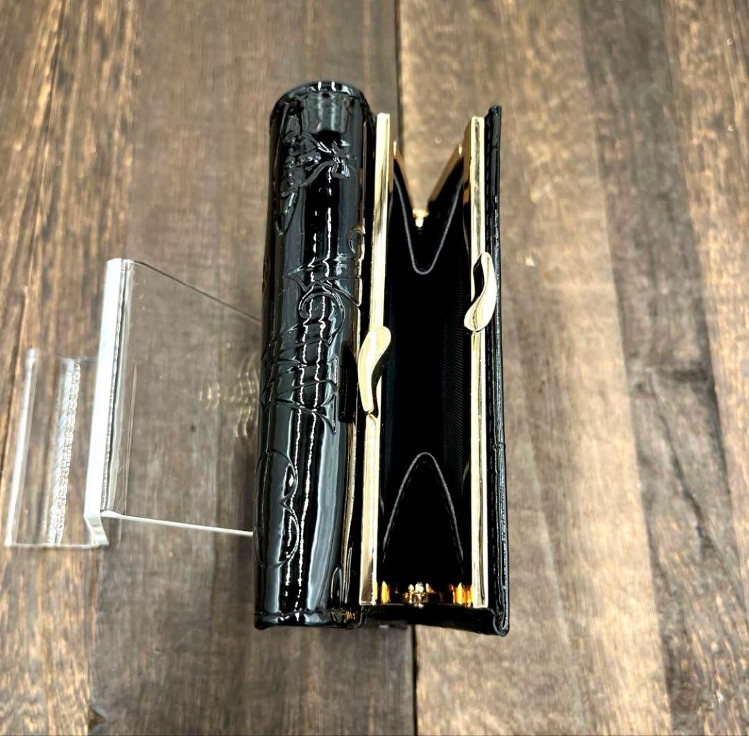 新品未使用　ヴィヴィアンウエストウッド 三つ折財布　黒　エナメル　がま口　③