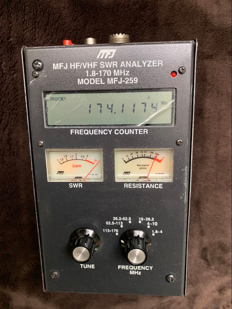 y*4様 MFJ-259 SWRアナライザー 1.8-170 MHz