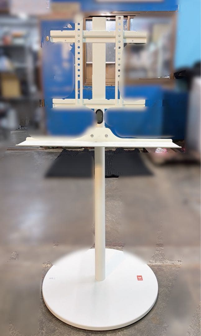 WALL テレビスタンド 自立式 ホワイト 24〜55インチ対応棚付き高さ調整