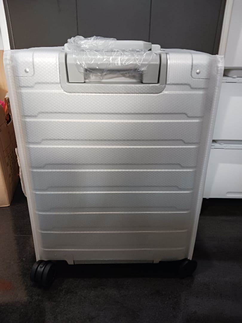 キャリーケース　非売品　未使用品