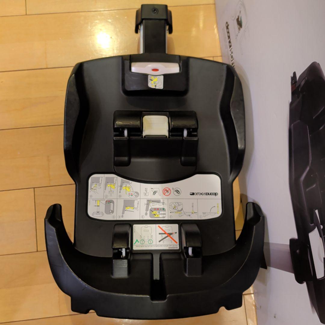 りゅーき【美品】doona ISOFIX Base