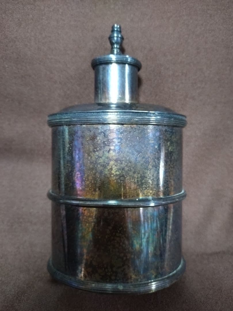 MNAA　ポルトガル　国立古美術博物館　シルバー金属製円筒形工芸品