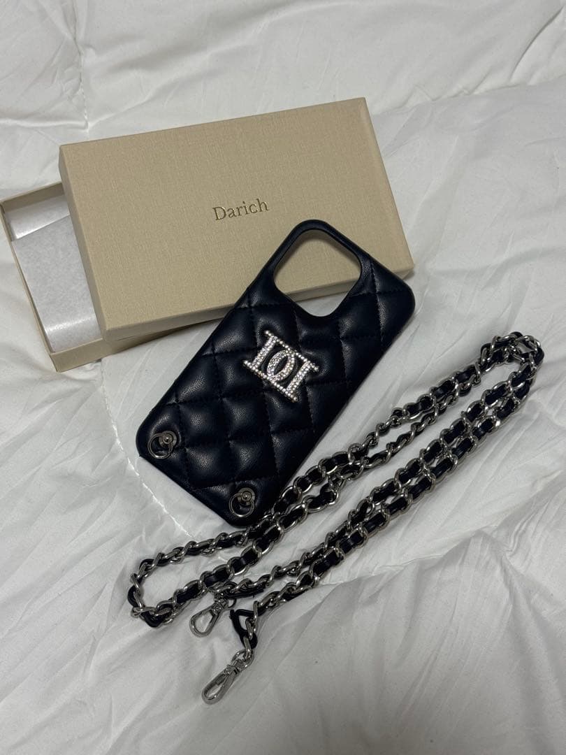 Darich ストーンロゴキルティングiPhone15ProMaxケース