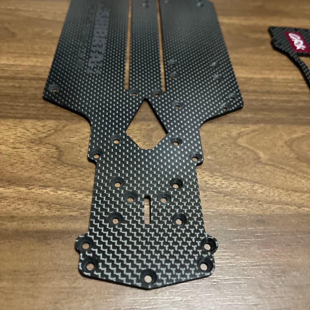 GRK GS II EVO プレミアムカーボンシャーシ