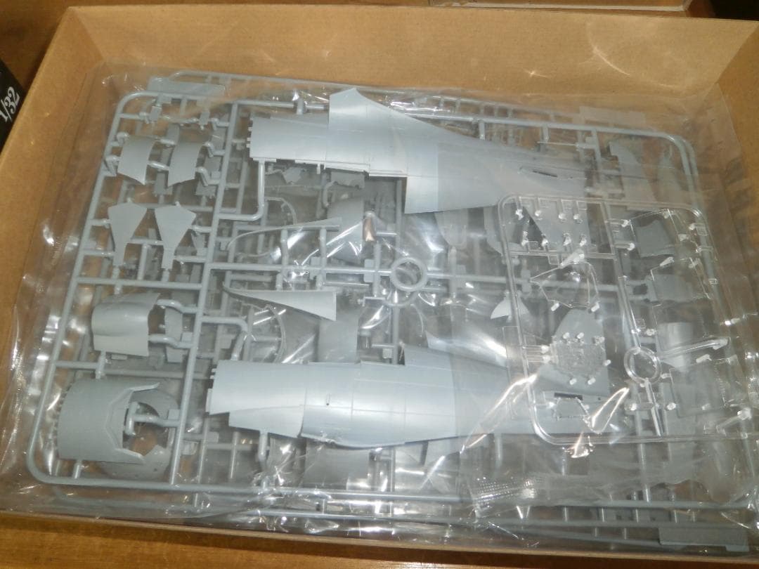 造形村　SWS 1/32 J2M3 帝国海軍局地戦闘機 雷電