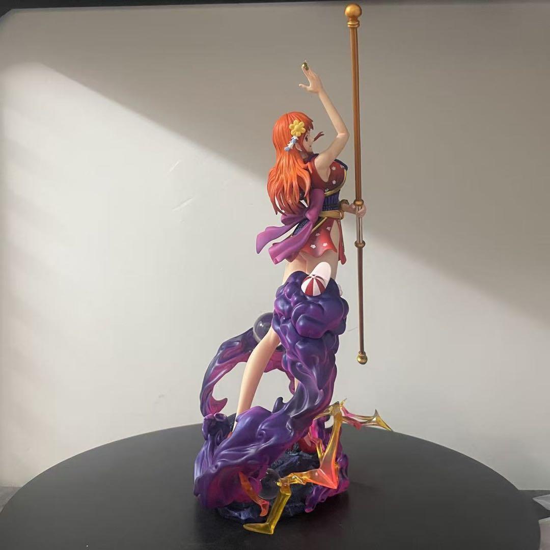 ONE PIECE ワンピース　ナミ　高さ30cm 海外フィギュア