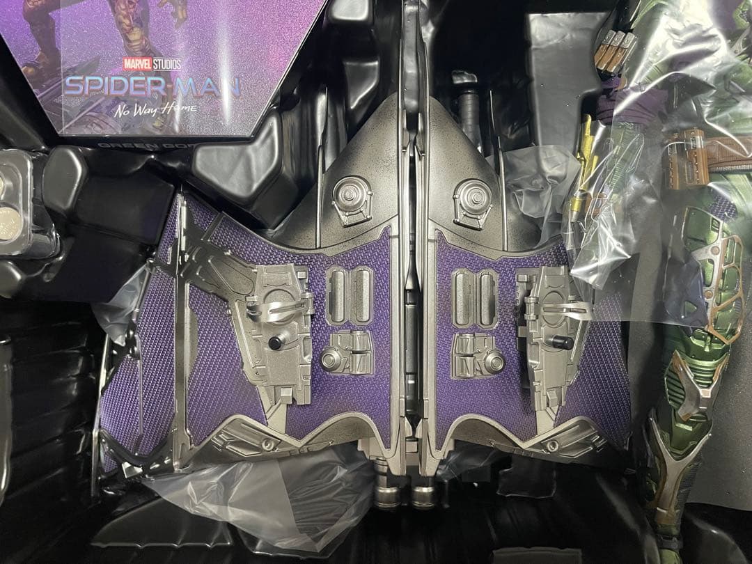 グリーンゴブリン アップグレードスーツ ホットトイズ 1/6 フィギュア