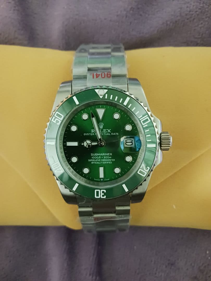 ジェネリック　Submariner Date グリーン