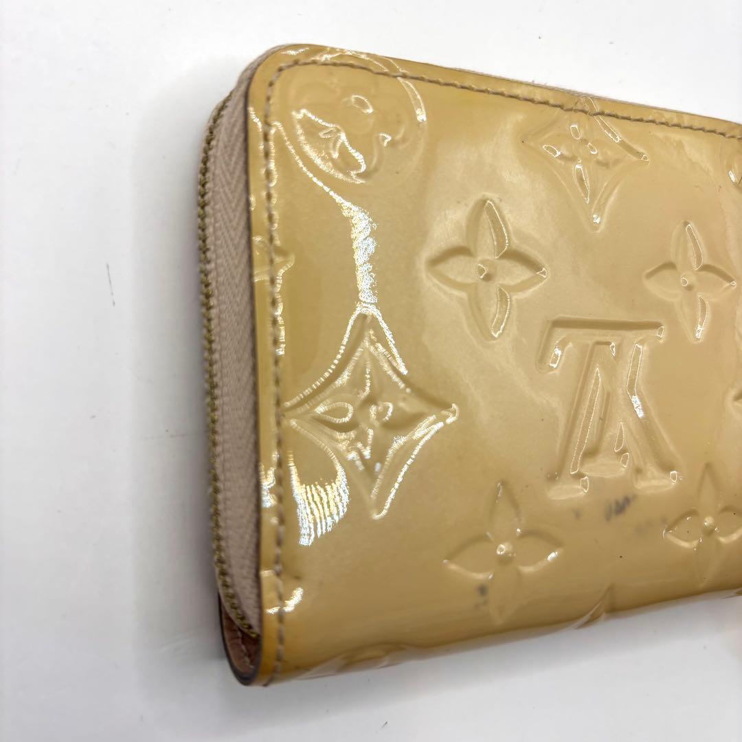 正規品 ルイヴィトン パース ヴェルニ エナメル モノグラム ベージュ