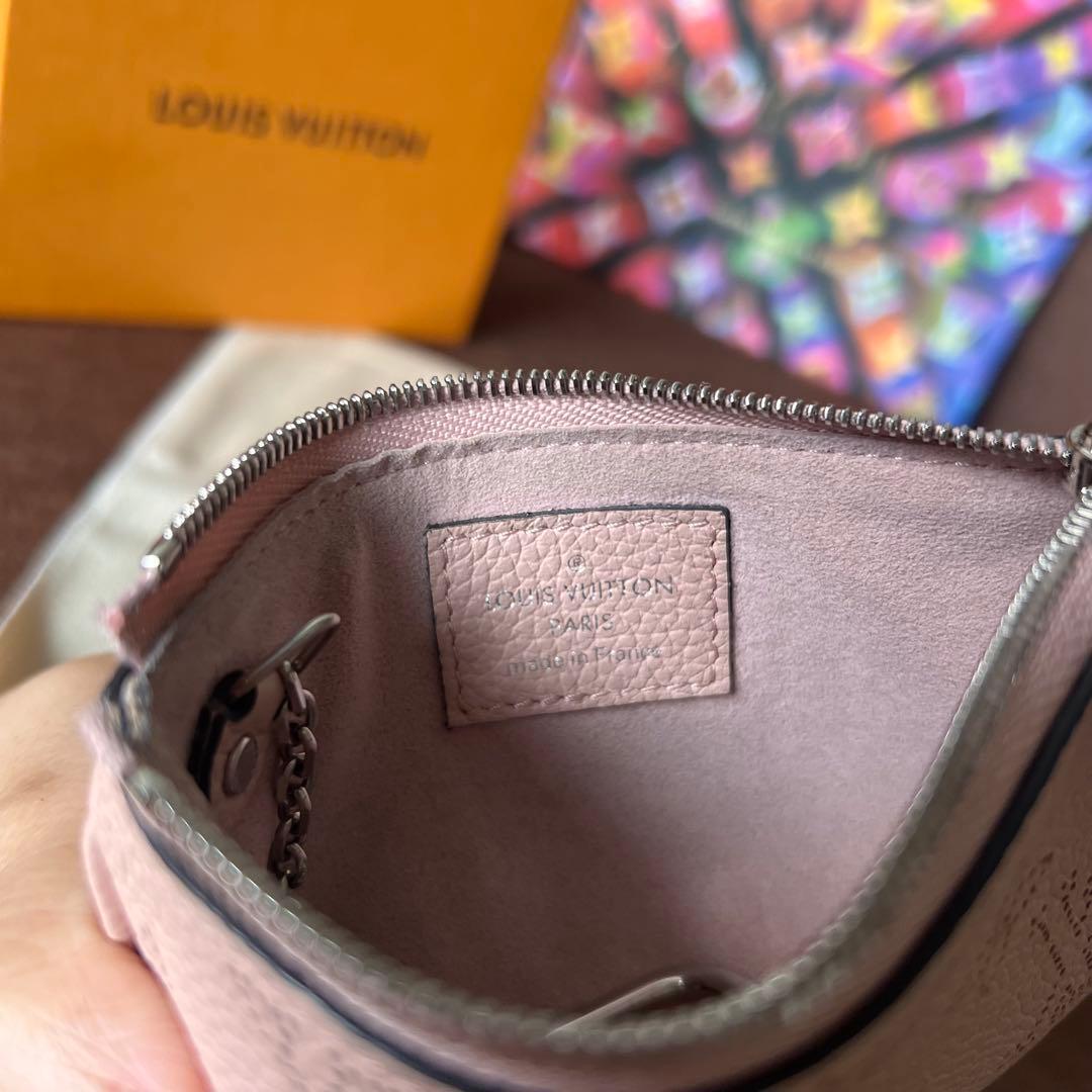 ルイヴィトン　モノグラム マヒナ ケース 小銭入れ ピンク
