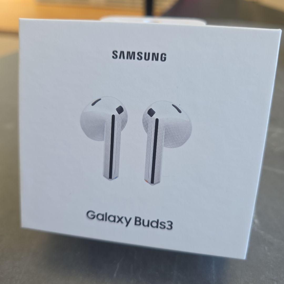 Galaxy Buds3 イヤホン ホワイト　新品　未開封