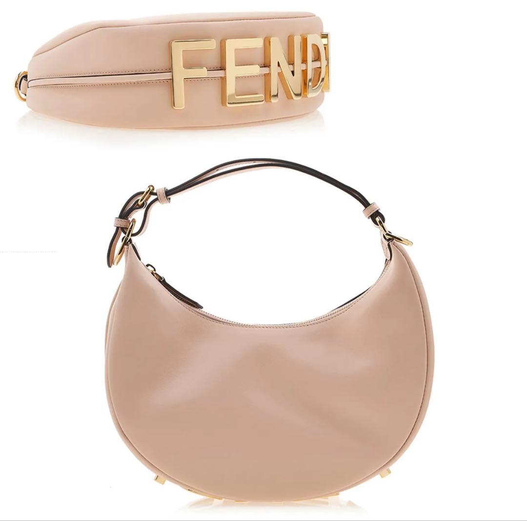 FENDI フェンディグラフィー スモール レザー ワンショルダーバッグ ピンク