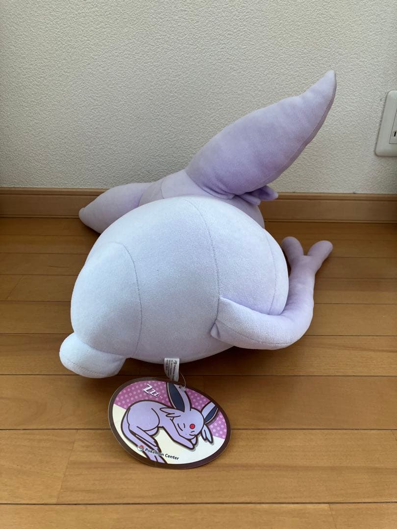 すやすやエーフィ　ポケモンセンター限定