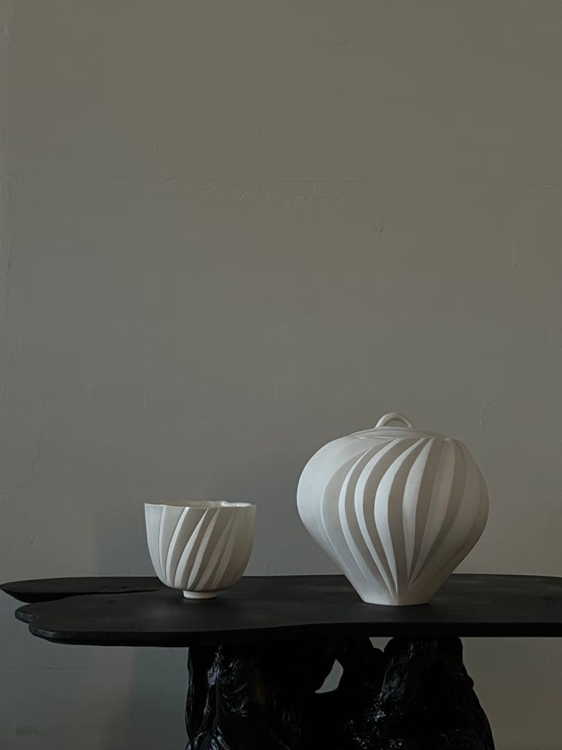 高橋奈己 『 白磁茶碗 』H.95 x Φ.114mm／茶道具 人気現代陶芸家