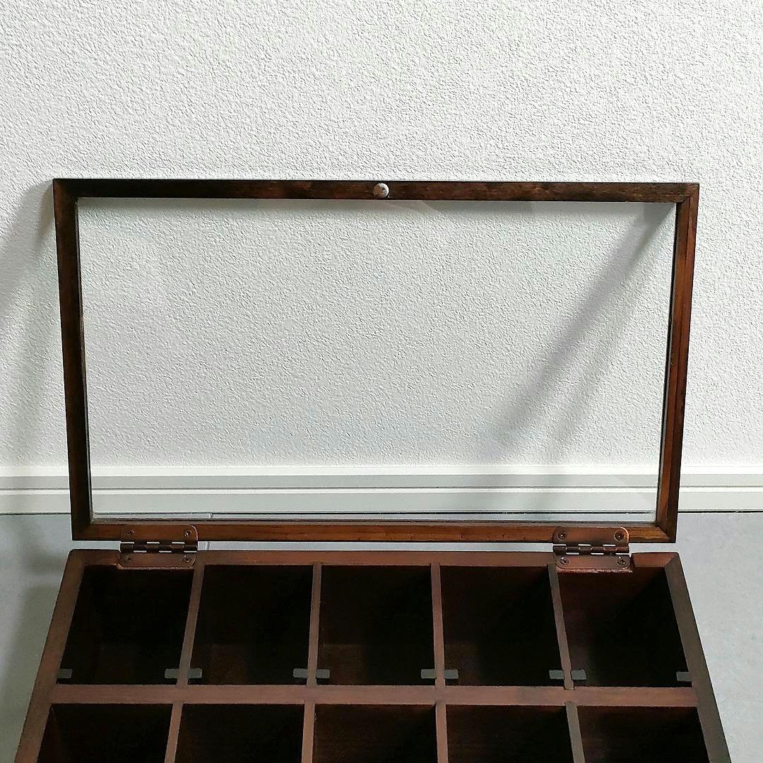 ファイナルファンタジー クロムフィギュア専用ディスプレイケース FF 木製