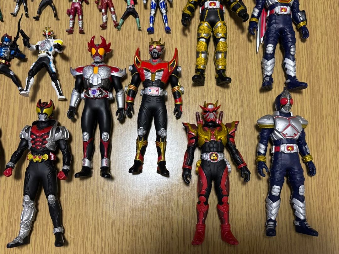 仮面ライダー 特撮 戦隊モノ フィギュア 指人形 まとめ売り 68体