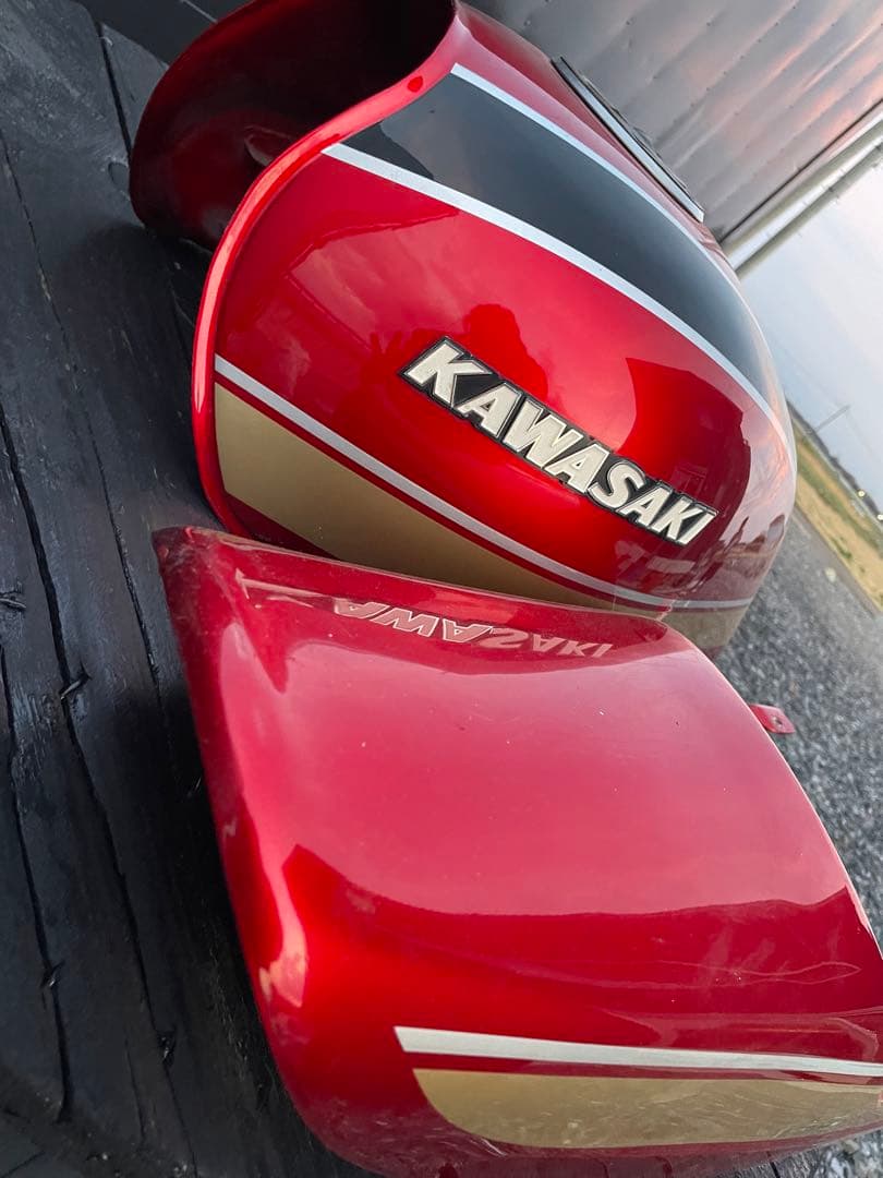 値下げ　ゼファー750 外装セット