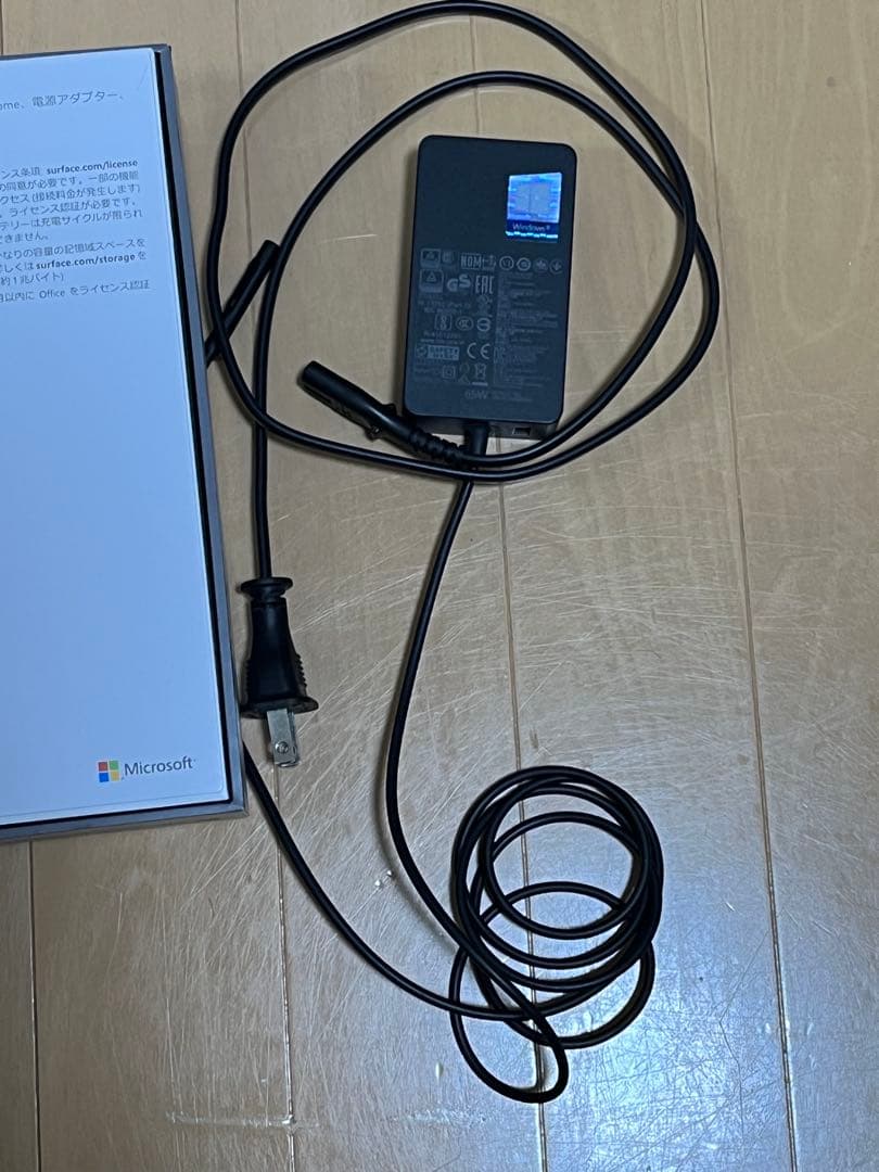 ✳︎Surface Pro7 corei5 256GB +タイプカバー+マウス