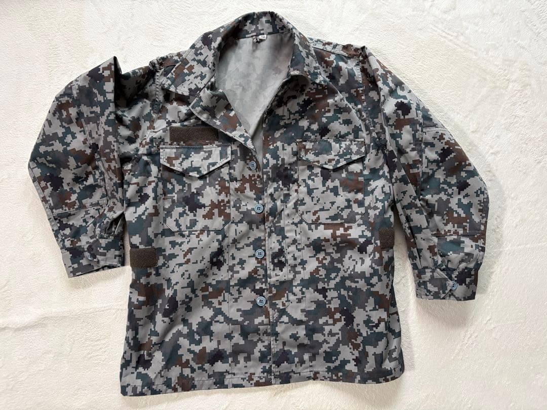 迷彩服セット