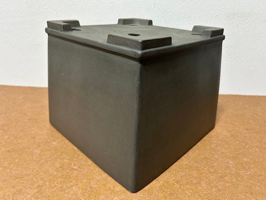 紀山　盆栽鉢　懸崖鉢