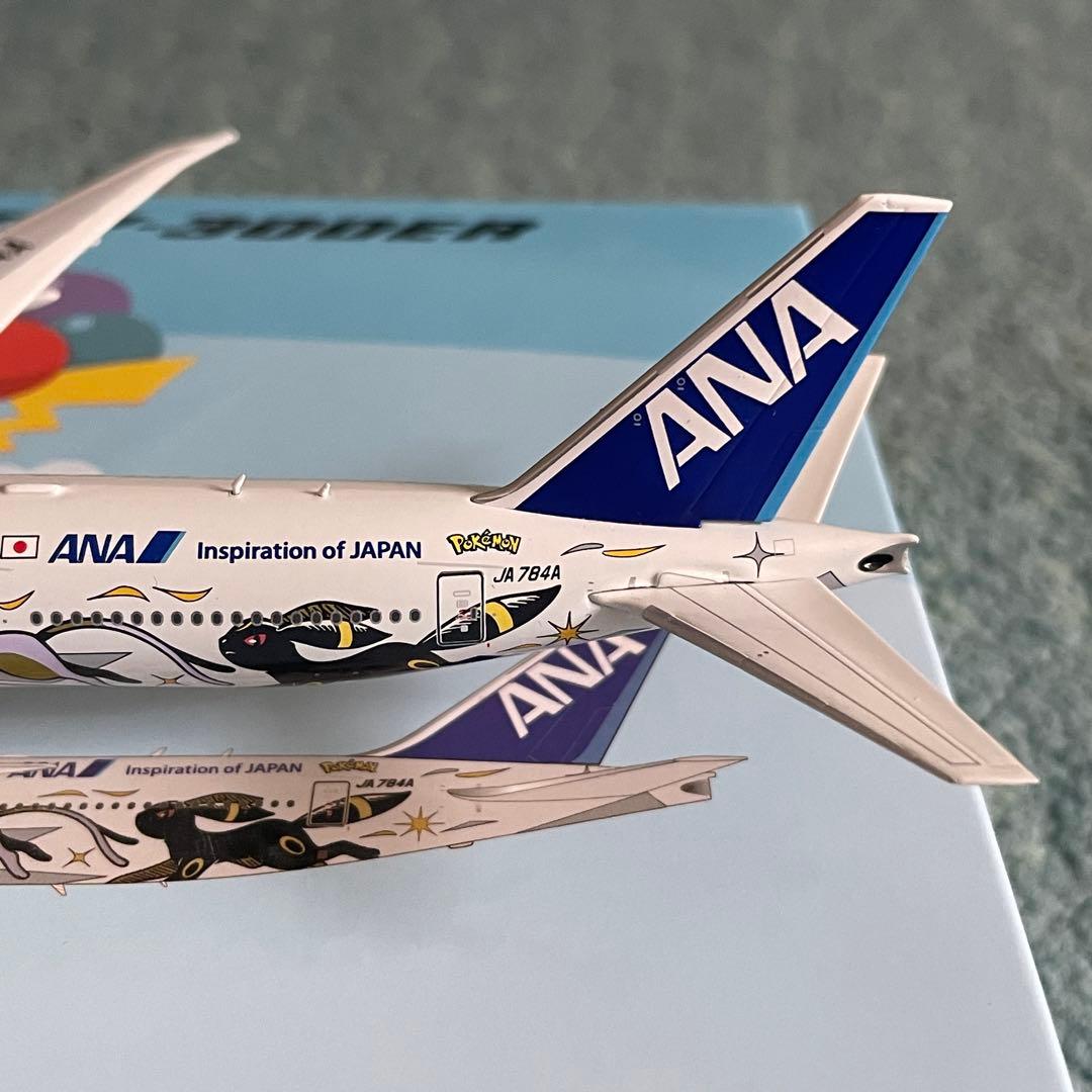 ANA 全日空 777-300ER ポケモン イーブイジェット スタンド付き