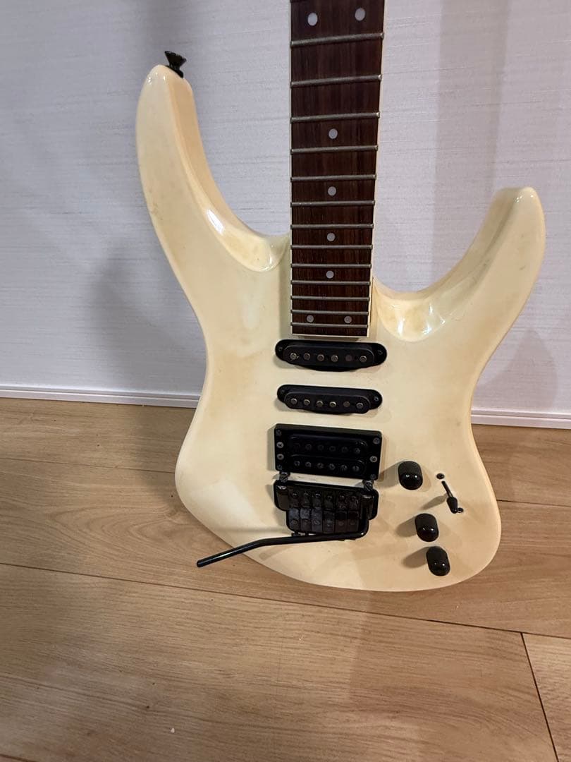 RGX6120 アイボリー エレキギターYAMAHA