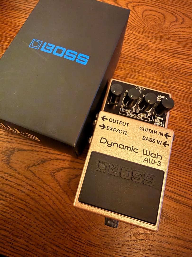 boss AW-3 ダイナミックワウ　オートワウ　エフェクター