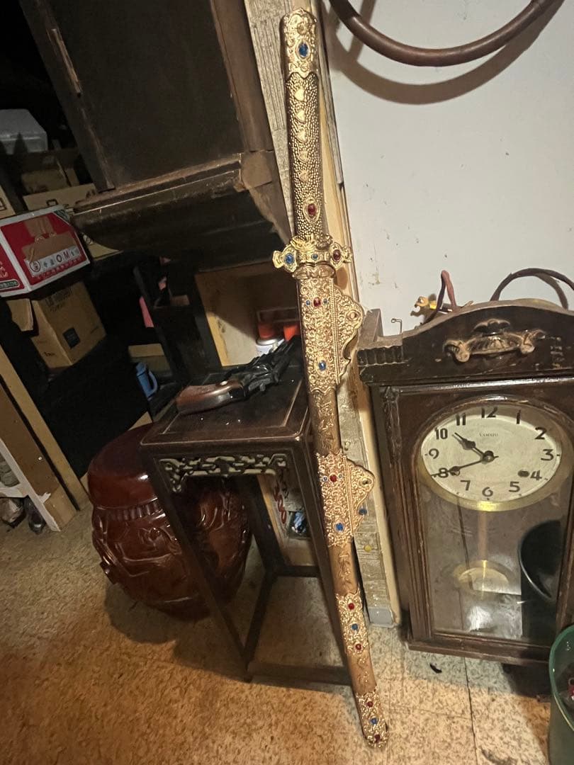 国宝梨地螺鈿金装飾剣、梨地螺鈿金装飾剣、模造刀、レプリカ、金メッキ