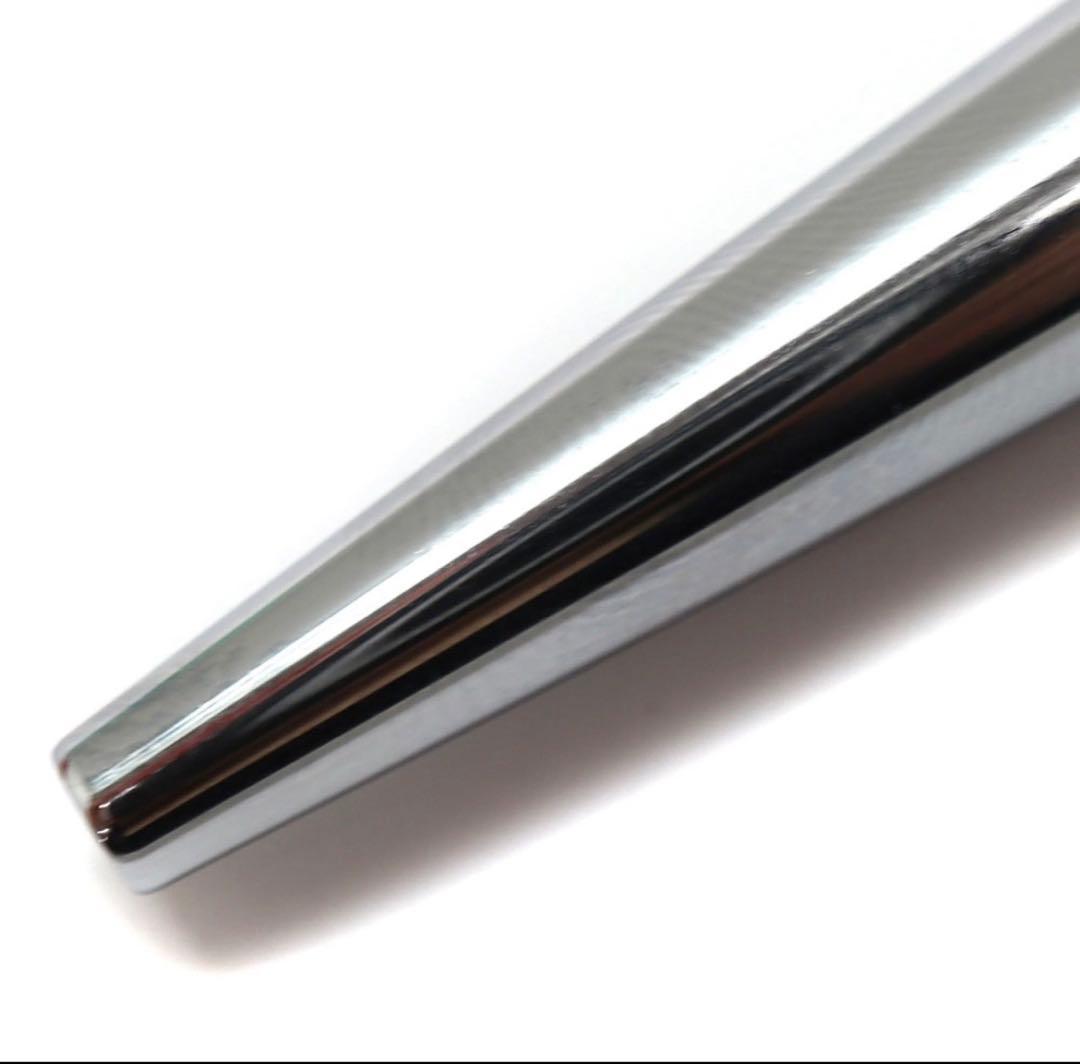 Tiffany & Co. Hello Kitty ボールペン コラボ