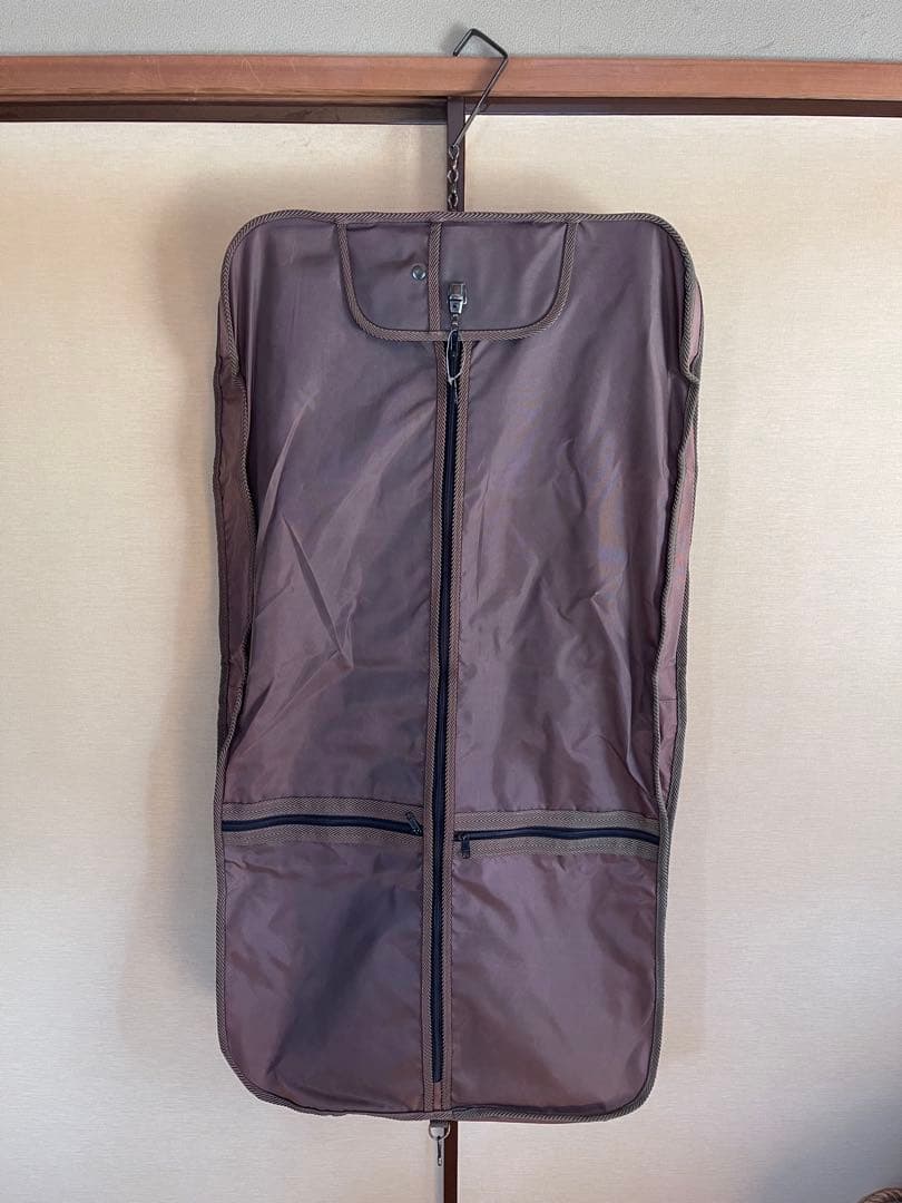 Oleg Cassiniガーメントバッグ ブラウンカラー ハンガー付き