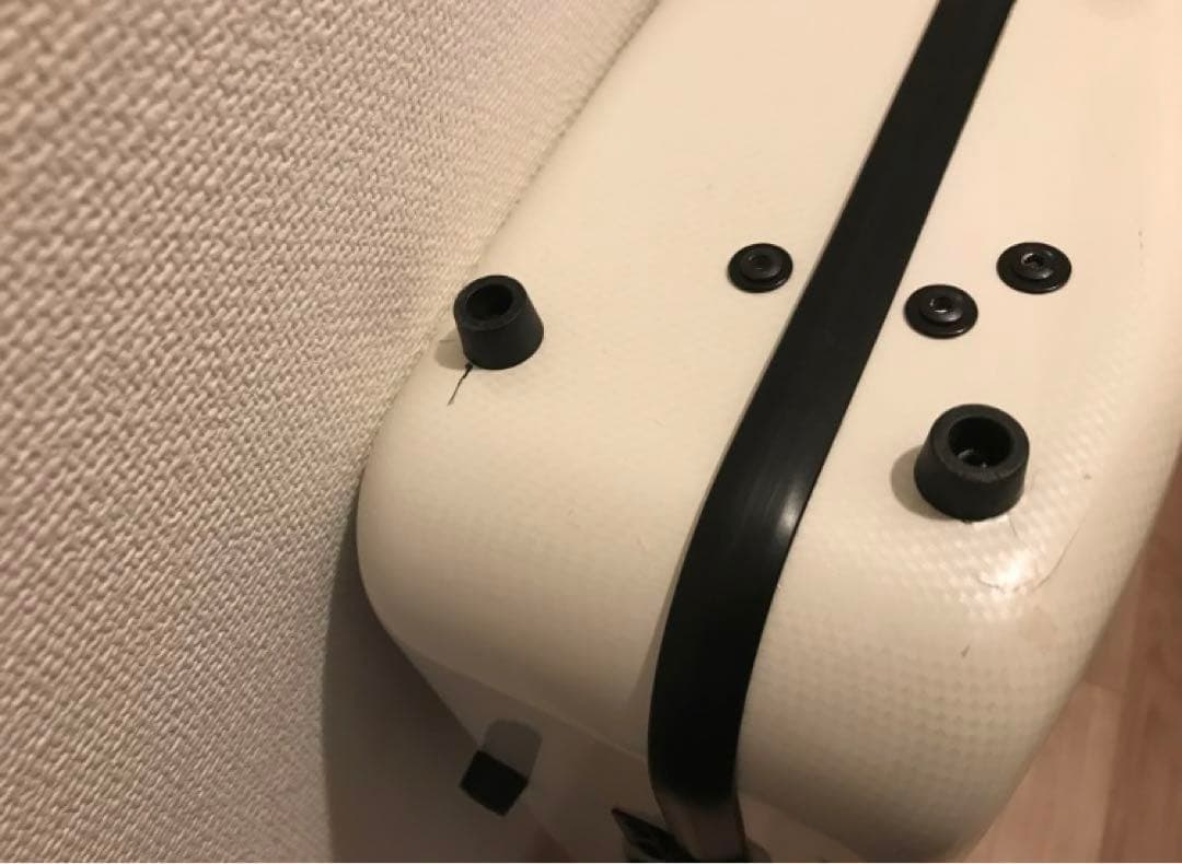 バイオリン ケース　ホワイト系　カーボンマック　白　(ケースのみ)