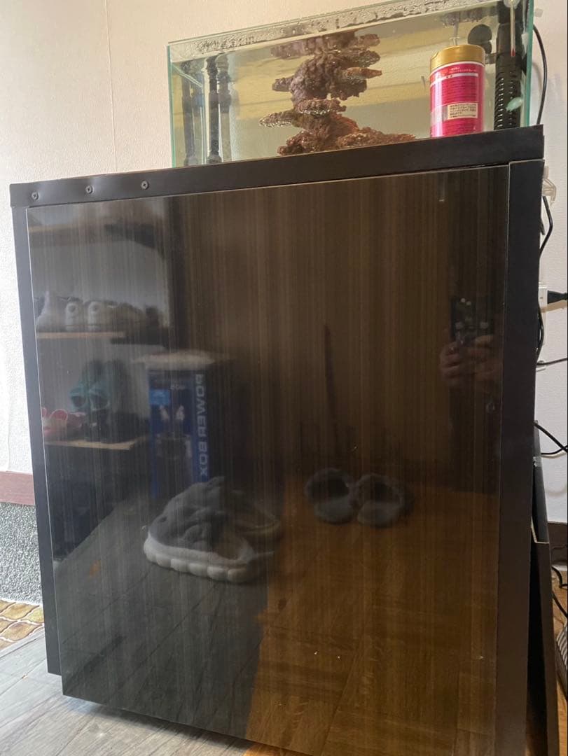 特注　キューブ水槽