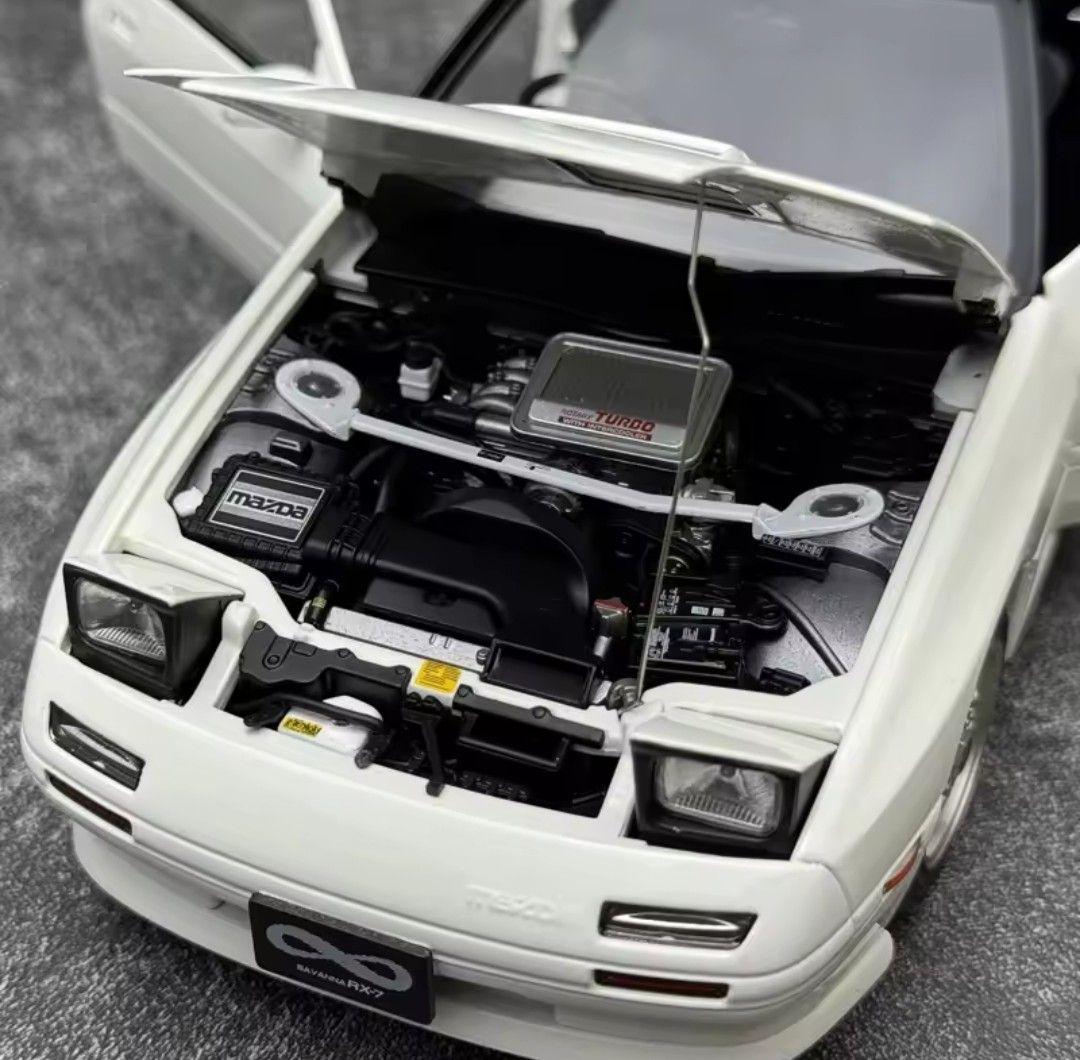 WHELART　1/18　マツダ　RX-7　FC3S　頭文字　高橋涼介