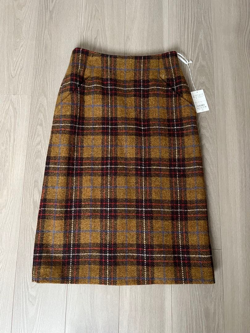 【新品】ハリスツイード　ブラウン タイトスカート 38 マッキントッシュ