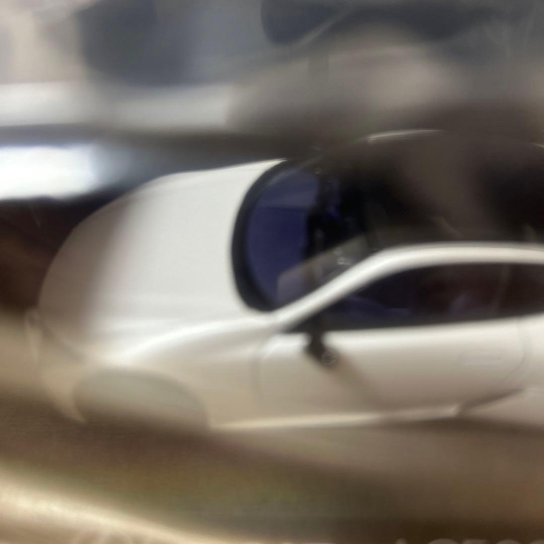 京商レクサス　LC500 EDGE ミニカー　1/43