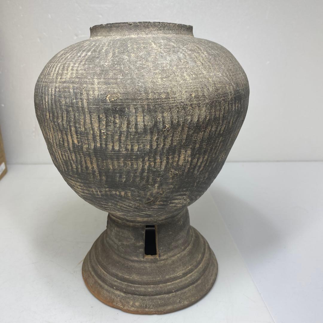 古代　韓国　新羅土器　高さ約23.5㎝　タカサ　東さ7-0304①