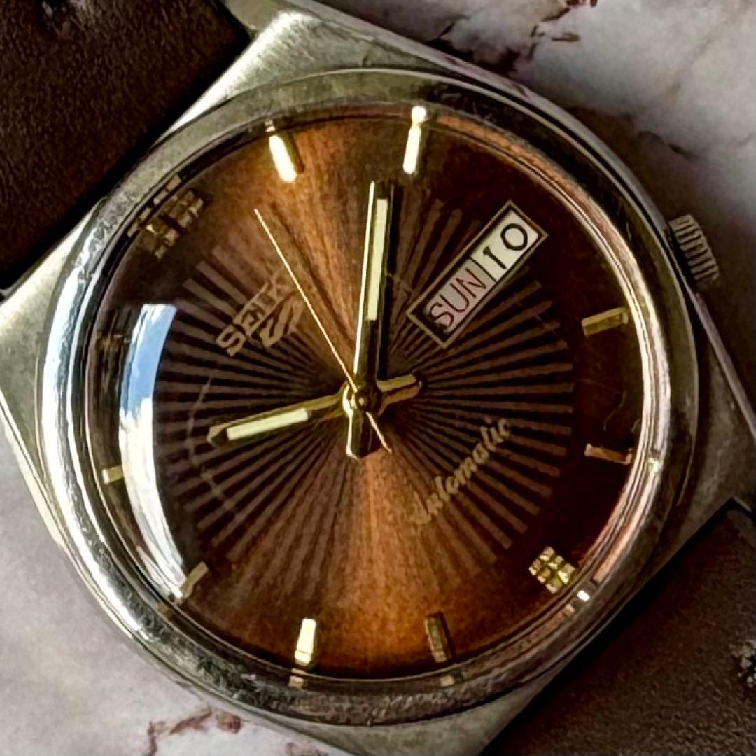 SEIKO5自動巻き メンズ腕時計 ヴィンテージ70Sデイデイト　ブラウン