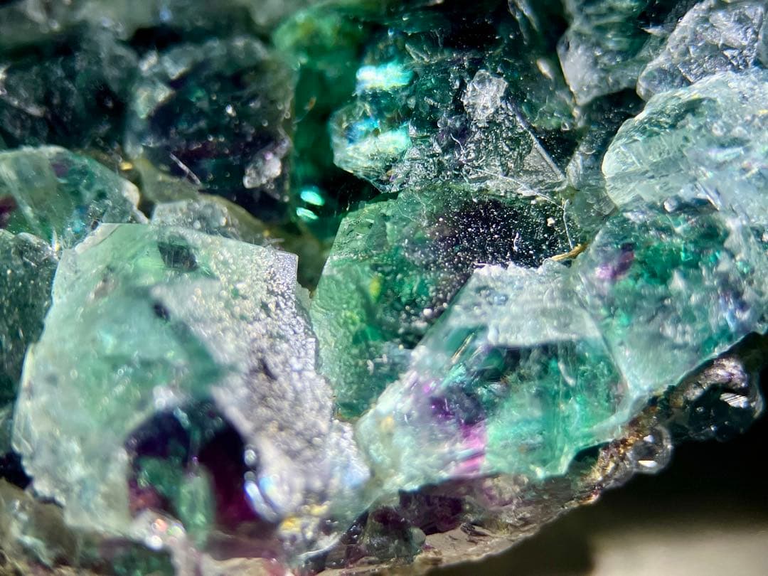 オコルスApit body産 フローライト 鉱物標本