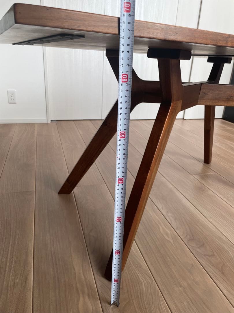 ブラウン 木製 モダンダイニングテーブル