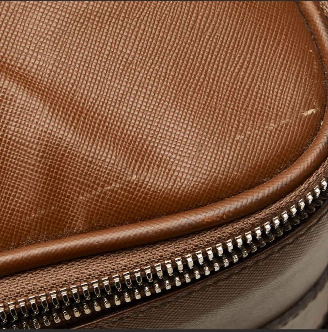 プラダPRADA 三角ロゴ　サフィアーノ　キャリーケース　ブラウン