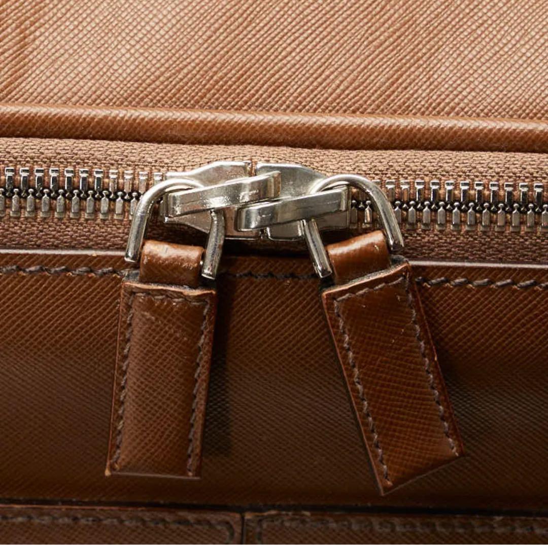 プラダPRADA 三角ロゴ　サフィアーノ　キャリーケース　ブラウン