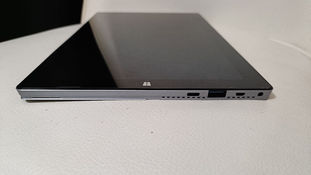 Windows 11 タブレット　8GB 256GB　本体のみ