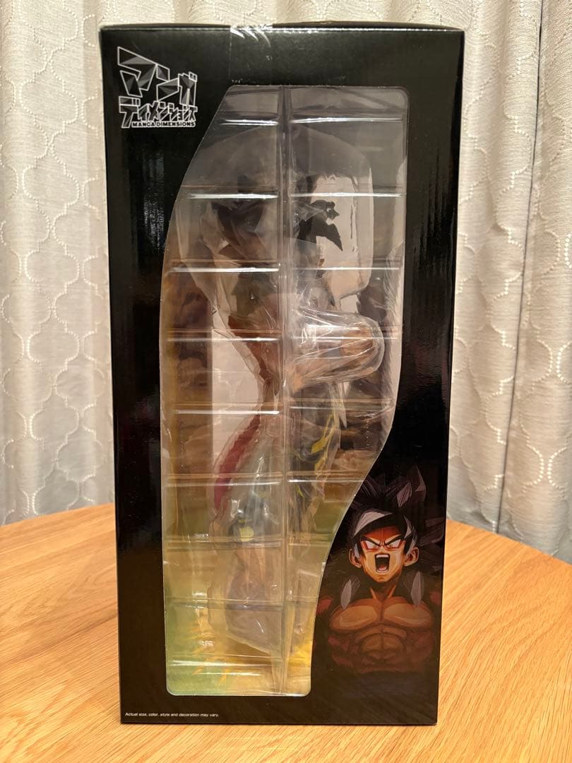 【新品未開封】ドラゴンボール SMSP 孫悟空4 二次元　海外正規品