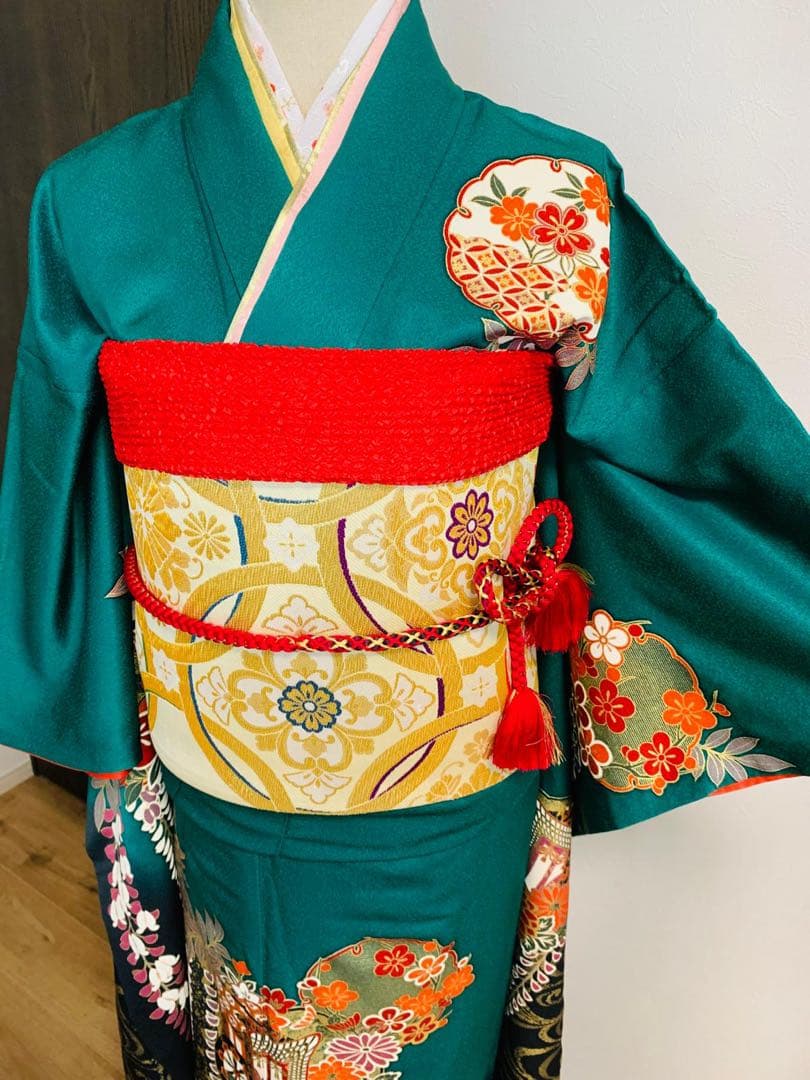 振袖フルセット豪華振袖　雪輪御所車花文　暈し染め　金彩　鈴乃屋扱い　正絹