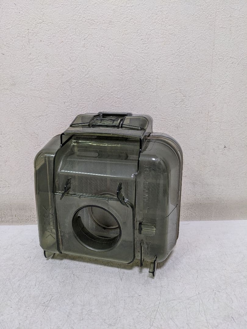 Panasonic MC-SK17A-R サイクロン式掃除機 2018年製